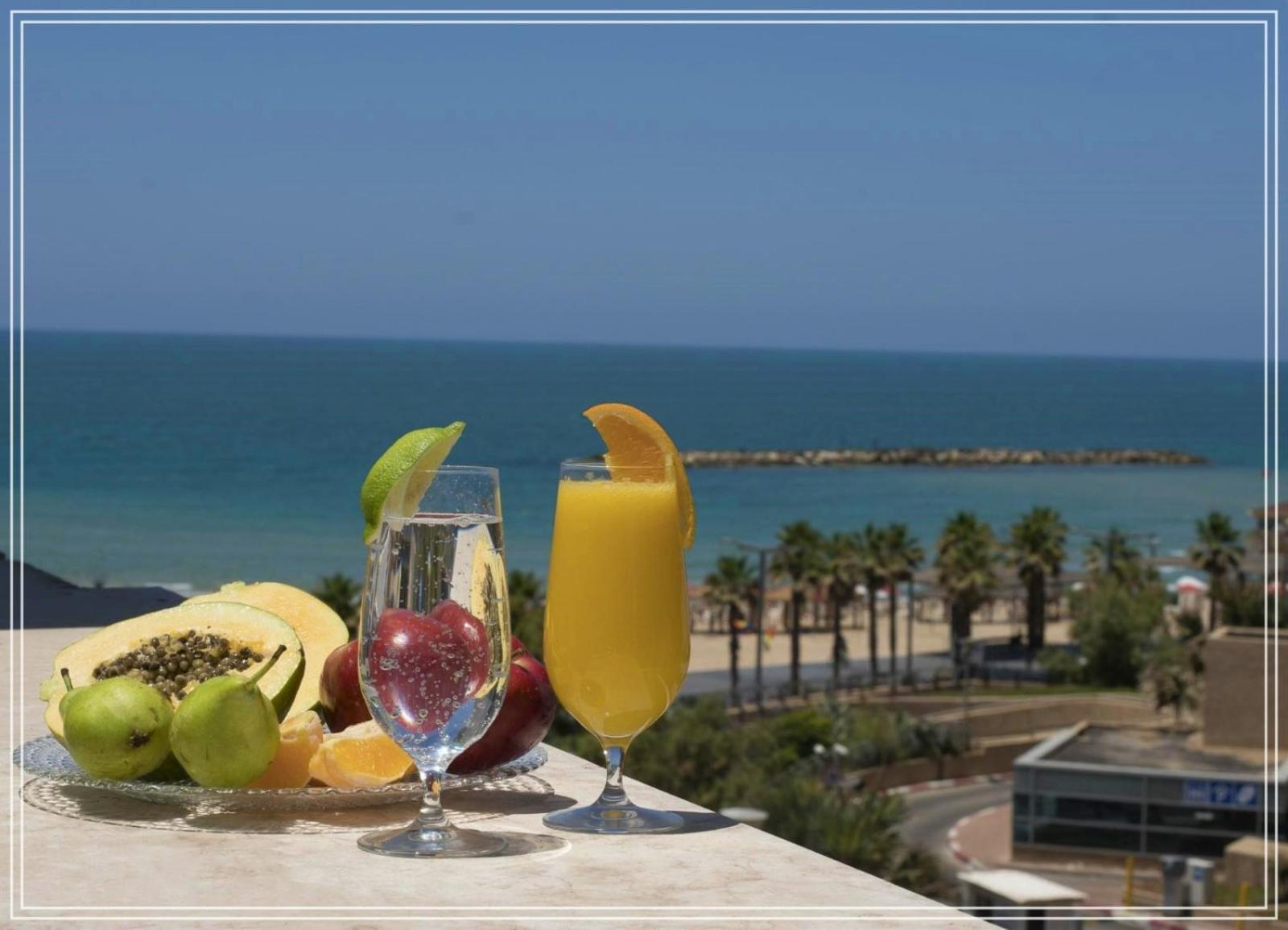 Bugrashov Beach 88 Hotel And Spa Tel Aviv Exterior photo