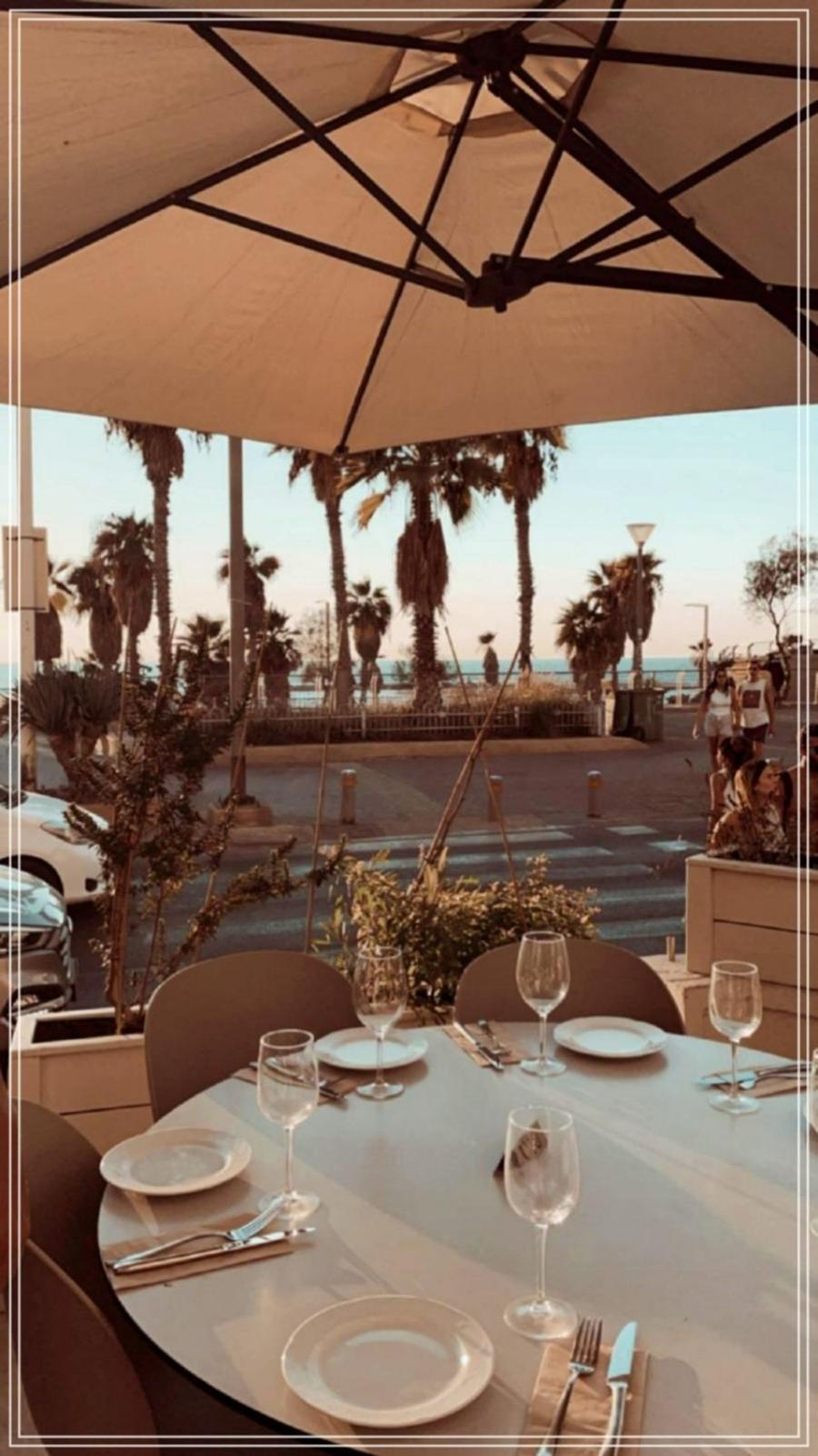 Bugrashov Beach 88 Hotel And Spa Tel Aviv Exterior photo